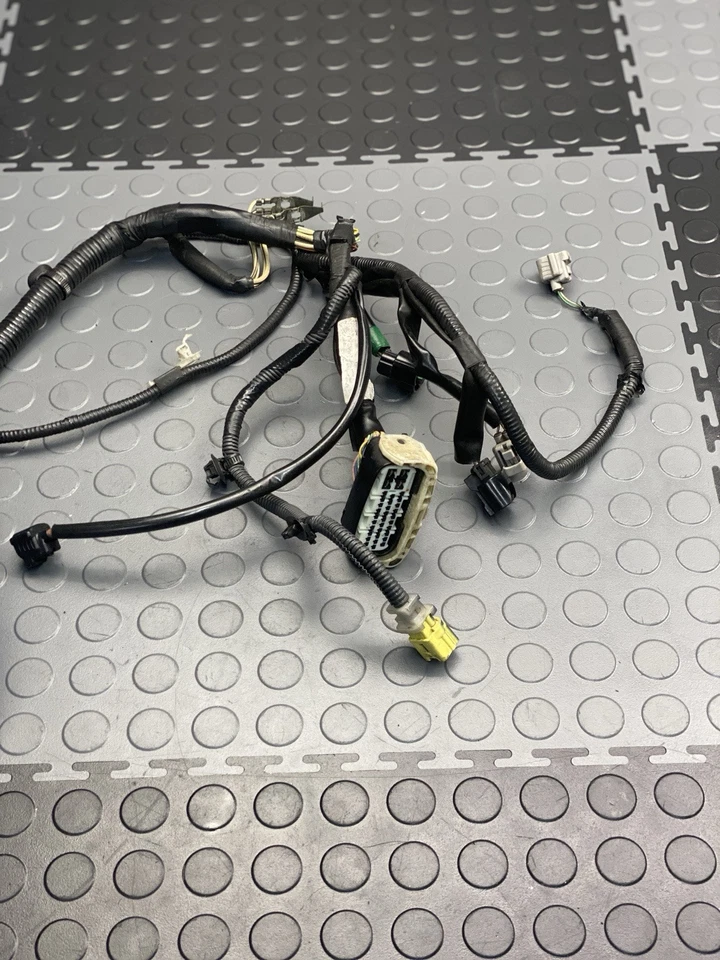 2005-2010 SCION TC RIGHT PASSENGER ENGINE BAY WIRE HARNESS CABLE OEM - Image 3 of 4