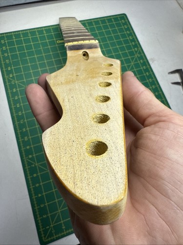 GUITAR NECK Peavey? Unbranded Rosewood Maple 21 Fret - Picture 12 of 17