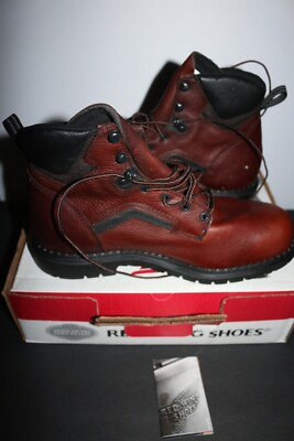 NEW Red Wing men display picture 2
