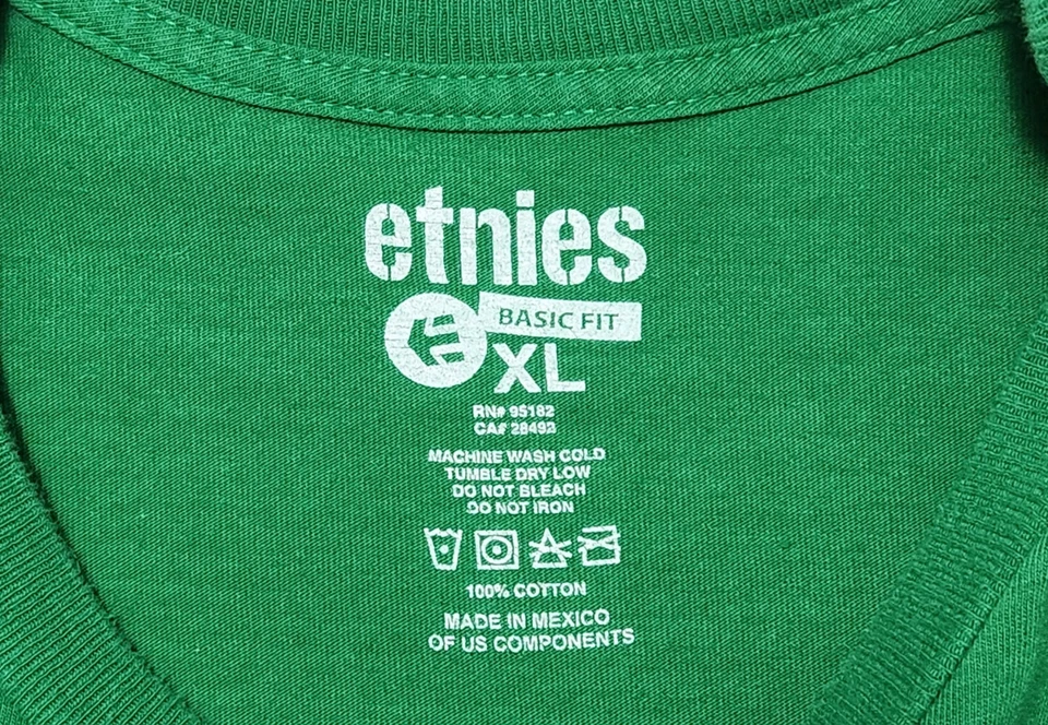 Camiseta marca Etnies Skate Cyber Y2K logotipo verde blanco etiquetada para hombre XL monopatín Foto 3 de 4