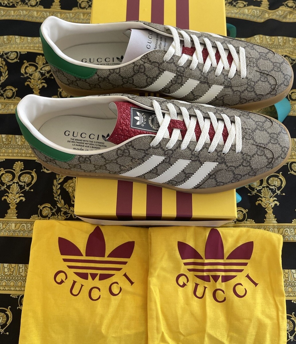 New 100% Auth Gucci x Adidas Gazelle Beige GG Monogram New 100% Auth Gucci x Adidas Gazelle Beige GG Monogram