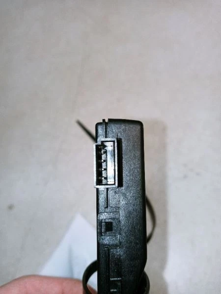 Chevrolet Equinox Cadillac SRX 2010 módulo de control de robo OEM 13503205 Foto 4 de 4