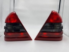 Heck R&uuml;ckleuchten Set Links und Rechts Dunkelrot f&uuml;r Mercedes W202 1993-00 20...