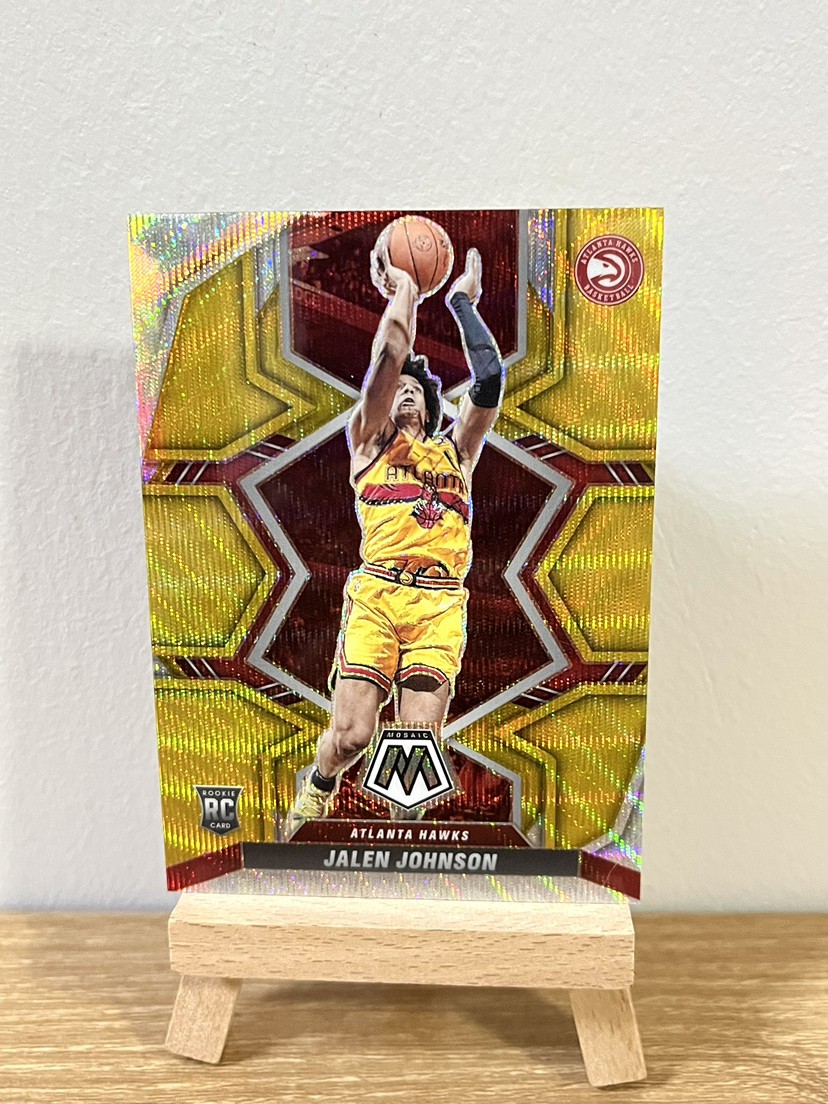 2021-22 Panini Mosaic Jalen Johnson Gold Wave SSP RC Rookie #228 Color Match