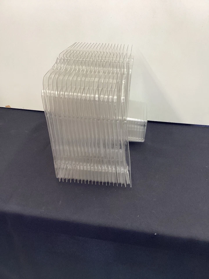 Sterling Protector Case 94-Pack Die-cast Protectors Model 17201-120-C Clear - Image 2 of 4