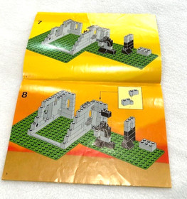 Lego Pirates 6066 Camouflaged Outpost- Missing 5 Plumes  NO BOX Play Wear 1987
