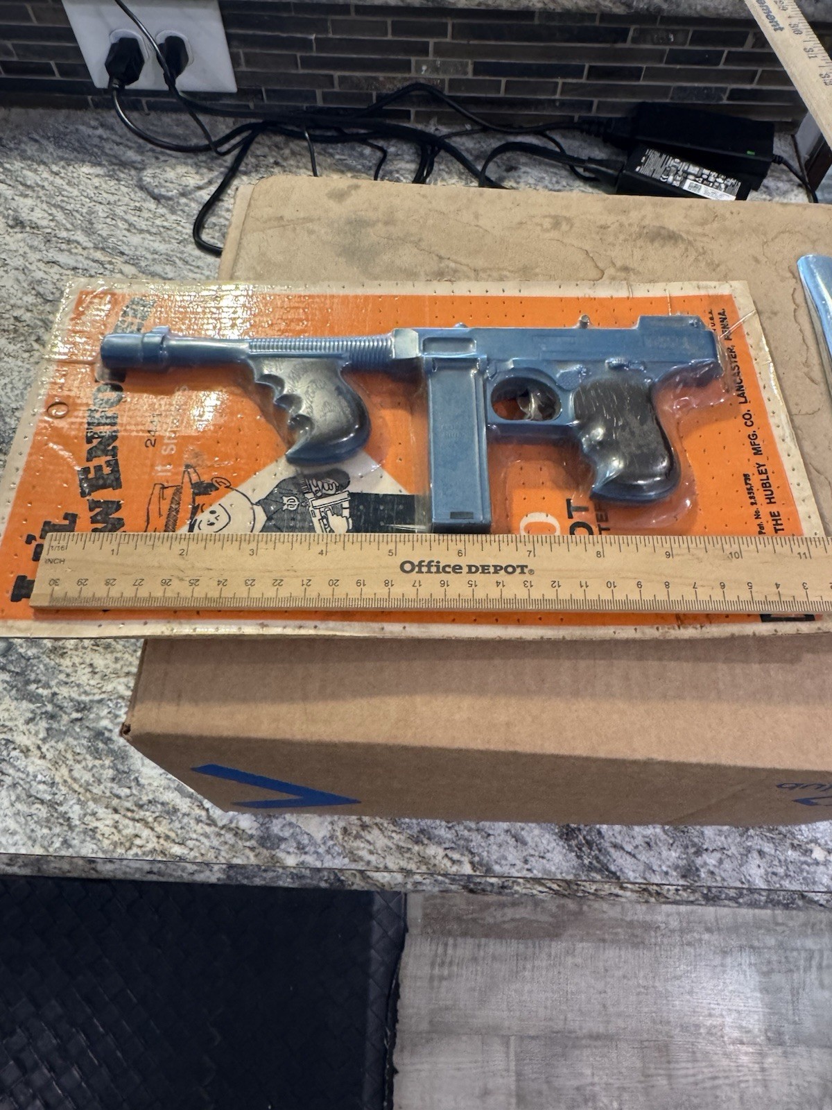 Hubley Li’l Law Enforcer Tiny Tommy 2441 Tommy Gun – Sealed 1950s