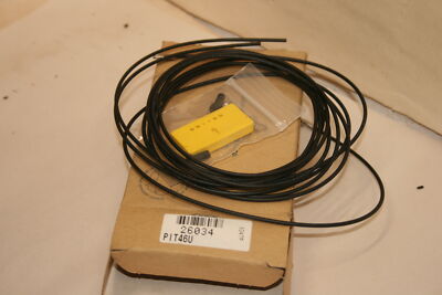 Banner PIT46U 26034 Fiber Optic Sensor new in box