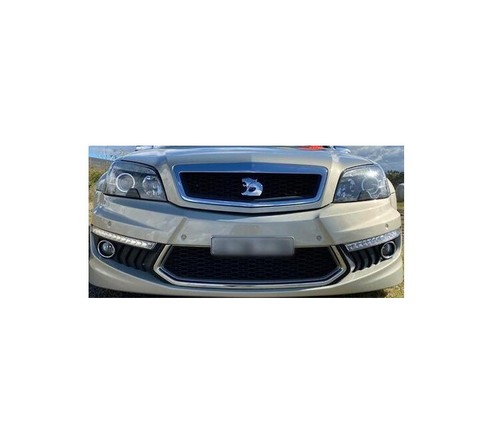 Genuine Holden HSV Grille Badge - Chrome - Helmet Lion Helmet for WM Grange - Picture 5 of 11