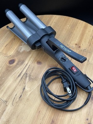 Revlon 3 Barrel Jumbo Hair Waver 30 Settings Natural Looking Waves Gray Black