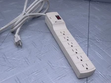 Fellowes 7-Outlet Power Guard Surge Protector 6ft Cable 99004