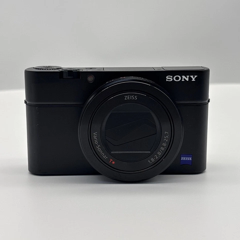 Sony DSC-RX100 III RX100M3 Digital Camera 20.1 MP Built-in Wi-Fi Fast shipping  - Image 2 of 4