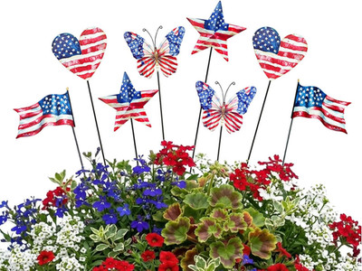 8 Pcs 4Th of July Decorations Outdoor,Patriotic Metal Stars Butterflies Hearts F