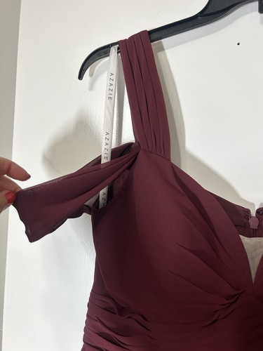 Nuevo con etiquetas Vestido Maxi Formal Azazie Lianne Try On Cabernet Lateral Dividido en Capas Talla A14 - Imagen 5 de 14