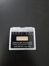 Mary Kay Mineral Eye Color Eyeshadow GOLDEN VANILLA 026293 Discontinued NEW