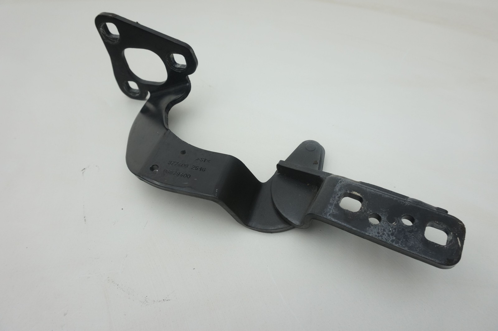 Set Rear Convertible Roof Hinge Bracket 83977600 83977700 Ferrari 488 Spider 17