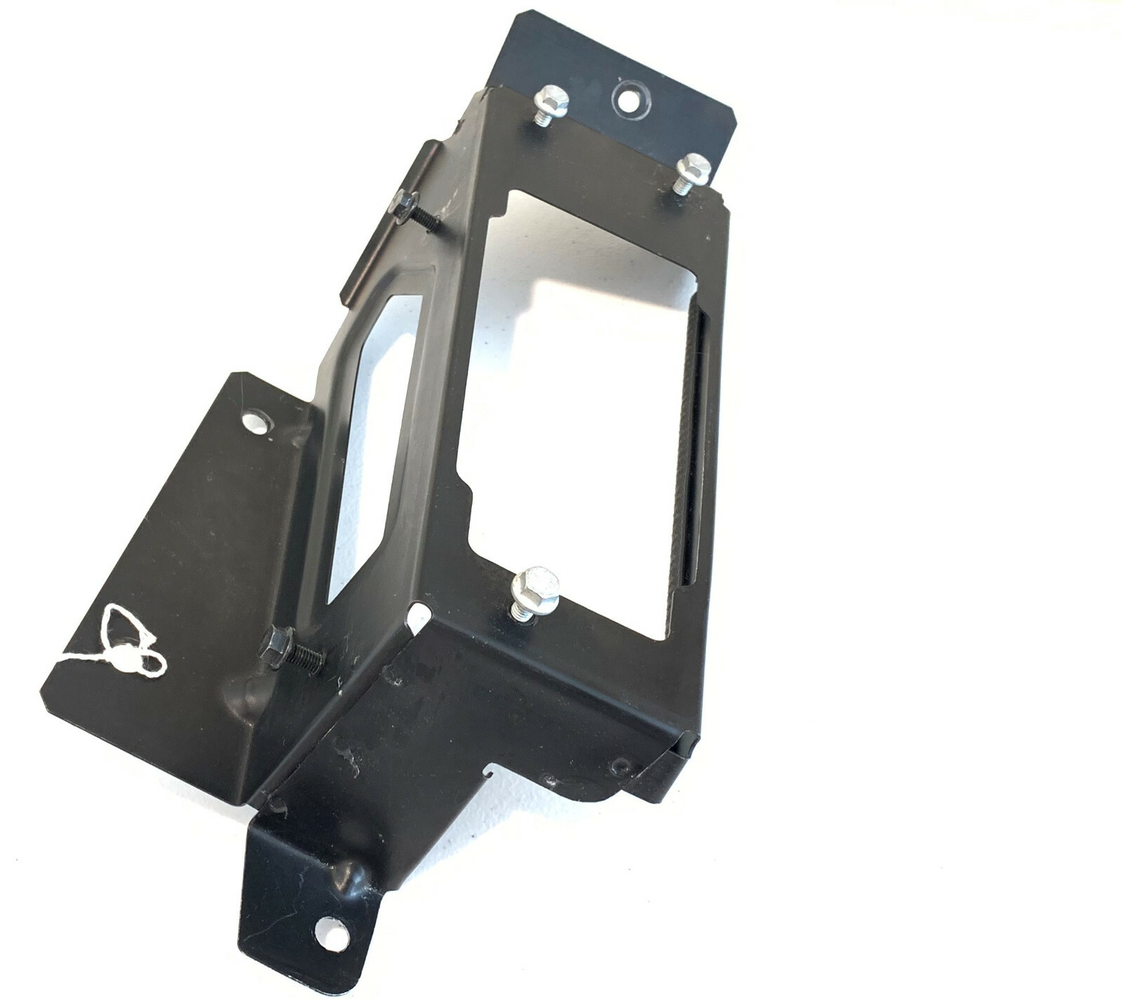 07 MASERATI QUATTROPORTE M139 4.2 V8 LEFT FOOT REST DEAD PEDAL BRACKET ONLY
