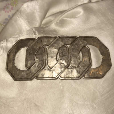 Vintage hammered silver interlocking hexagon circle belt 