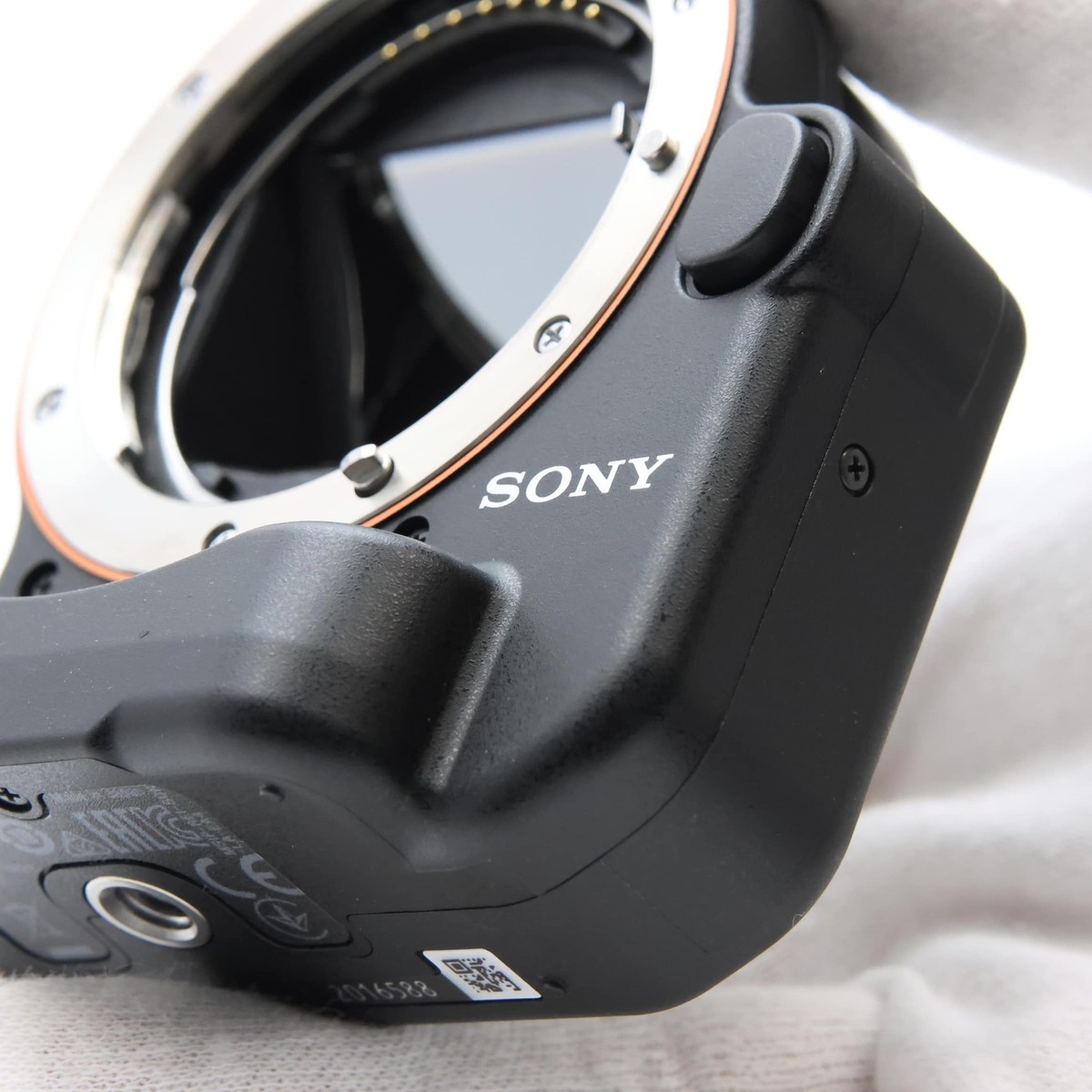 SONY LA-EA4 Adapter (A mount to E mount) -MINT- #373 SONY LA-EA4 Adapter (A mount to E mount) -MINT- #373