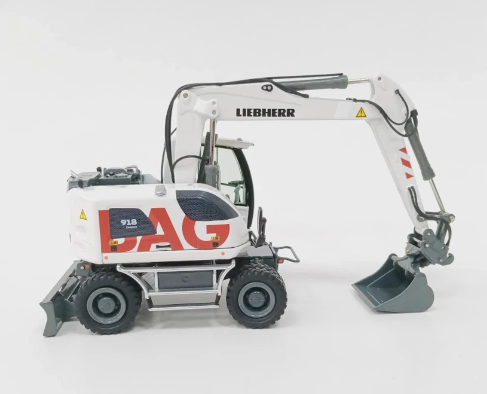 1:50 NZG LIEBHERR A918 Wheeled Excavator Strabag Construct Machine Diecast Model - Image 3 of 4