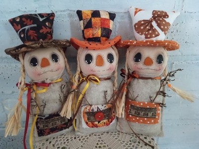 PriMitiVE FolK ArT DoLLs OOAK ScAREcrow  TRiO  ARtiST  cloTH FALL