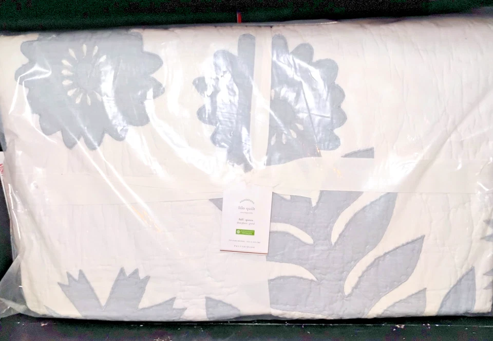 POTTERY BARN Lilo Handcrafted Cotton Quilt-Full/Queen-Chambray-NWT - Image 3 of 4