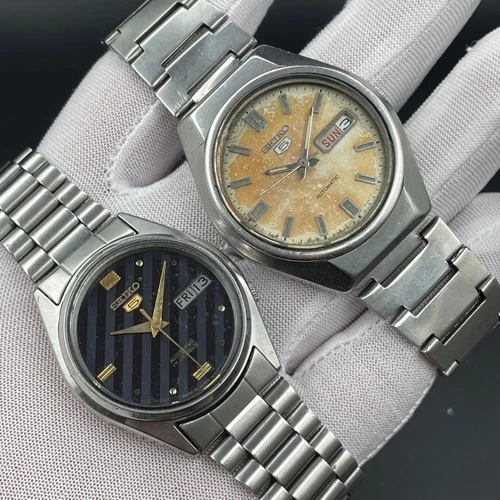 Vintage Seiko 5 Automatic Men’s Watches – Lot of 2 – With Bracelets – Made japan