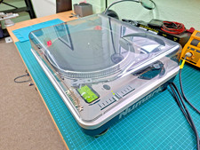 Numark PRO TT-1 high torque direct drive DJ turntable Stanton 500 Gold Cartridge