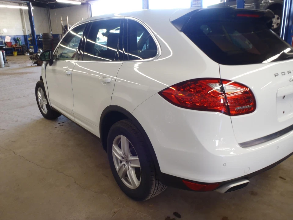 Pinza de freno trasera izquierda 11 12 13 14 15 16 PORSCHE CAYENNE; sin cerámica; S, 39K Foto 2 de 4