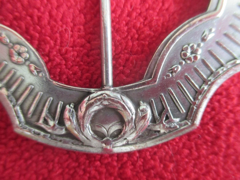 BOUCLE DE CEINTURE ANCIENNE . - Photo 3/4