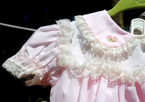VTG 60s Baby Girls Bryan 3-Piece Pink Dress Set w/ Bonnet & Diaper Cover 6-9M - Picture 4 of 11