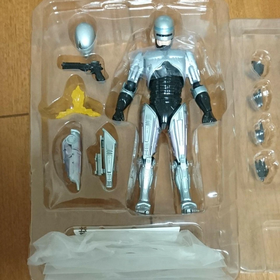 Figura de acción Max Factory FIGMA #107 Robocop Foto 3 de 4