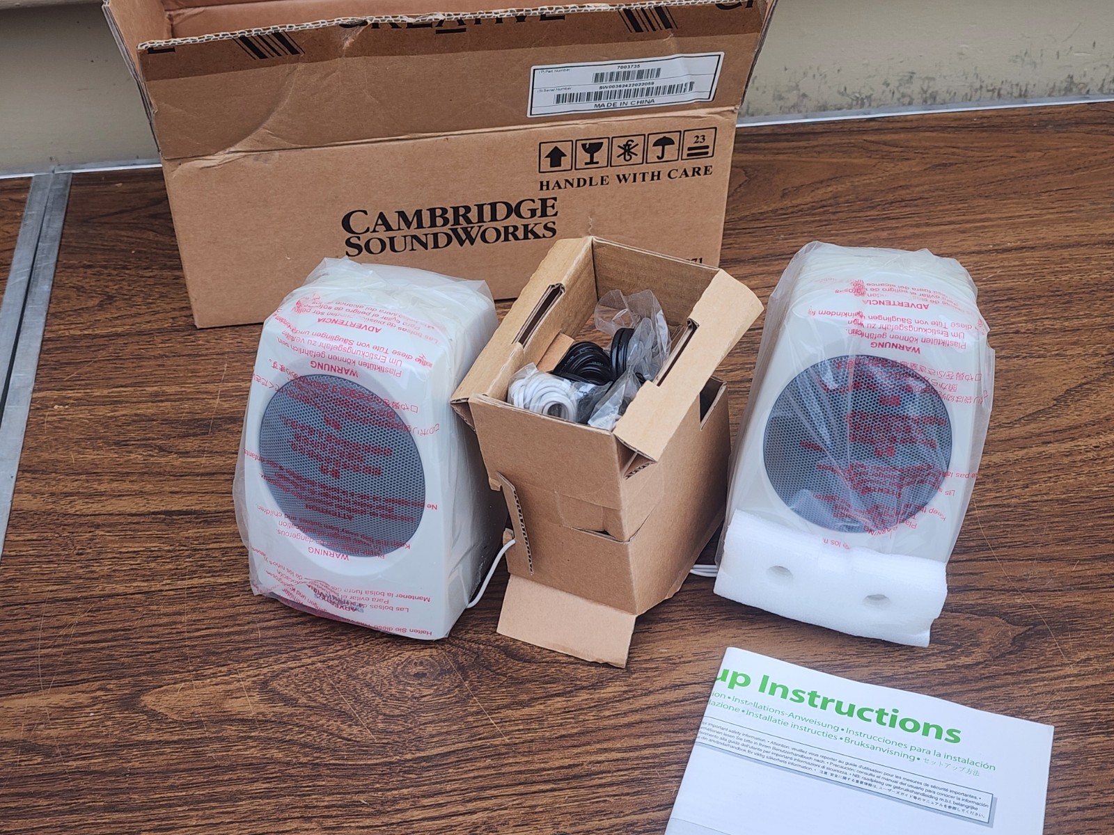 CAMBRIDGE SOUNDWORKS computer Speakers NEW- LOCAL Pick Up 95