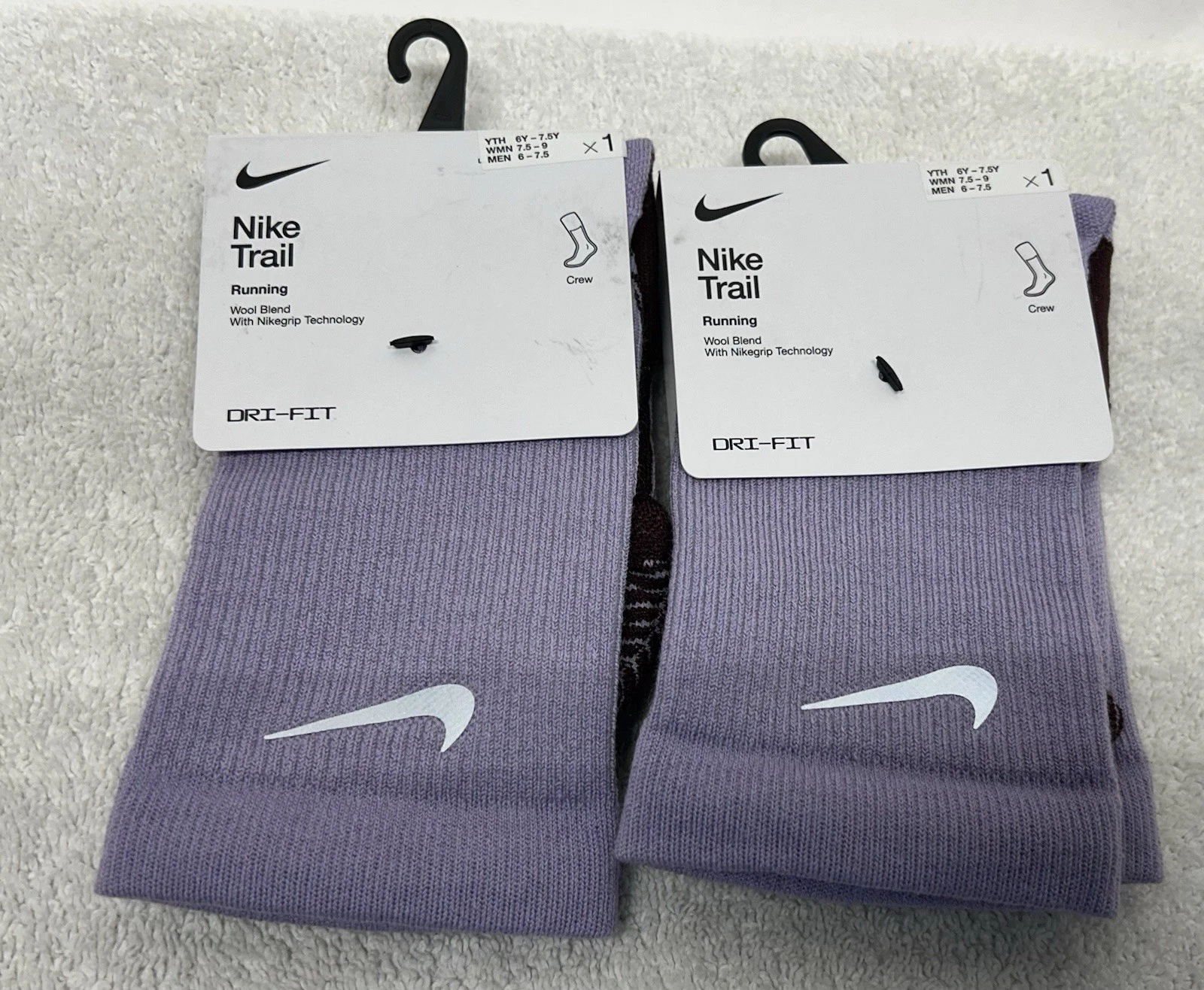 Nike Womens Size 7.5-9 Trail Running Purple Crew Wool Blend Socks 2 Pack