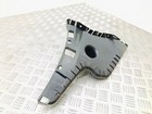 Rear bumper mounting bracket