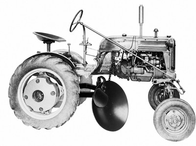 McCormick CUB-152 Manual Farmall Cub Belly Mid Mount Disc Turning Plow IH