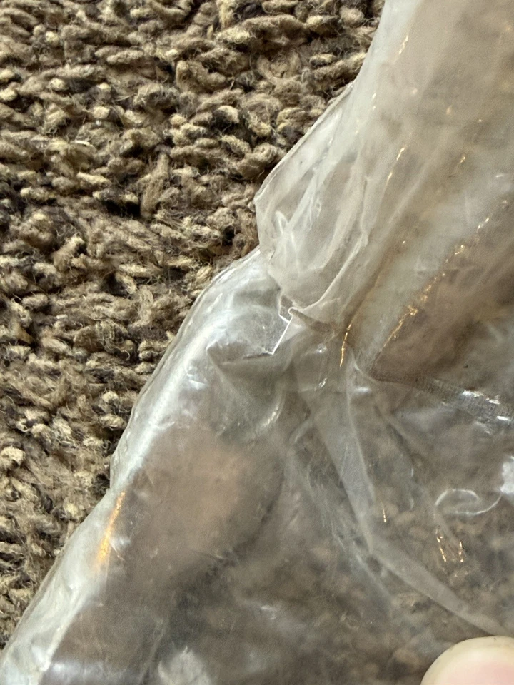 Cable de cableado negativo de batería Mopar genuino (NOS) 6826469AB / 04487114  Foto 4 de 4