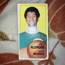  Lew Alcindor #75 (Kareem Abdul-Jabbar) Basketball Card