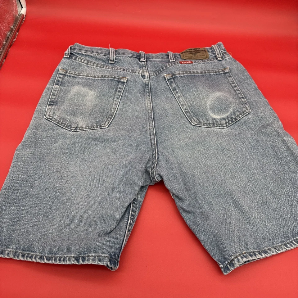 Wrangler Mens 34 REG Relaxed Fit Blue Denim Jean Shorts - Image 2 of 2