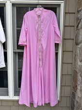 Vintage Gossard Artemis Sheer nylon Nightgown and Robe USA Size small