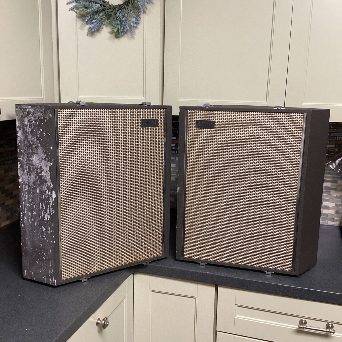 Vintage Set of Akai SS-70 Angled Suitcase Speakers Audio Case