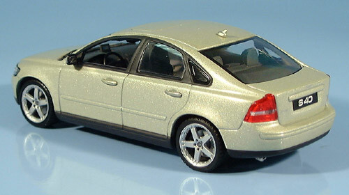 wonderful diecast-PR-modelcar 1/43 VOLVO S40 Saloon 2003 - silvergreen metallic - Picture 2 of 4