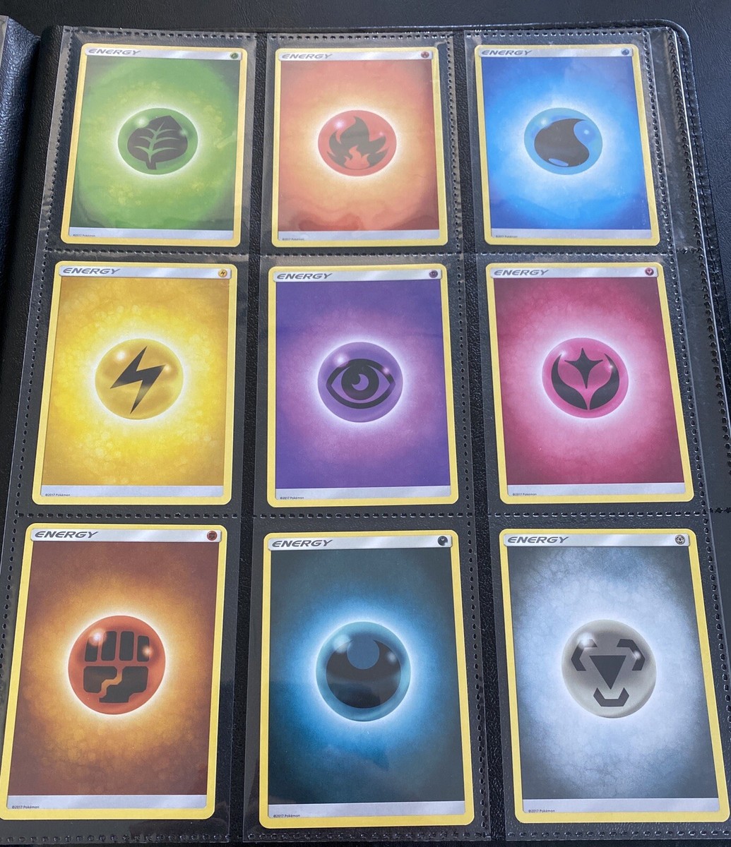 Pokemon Sun ＆ Pokemon Moon　コレクター　限定版 Pokémon SUN & MOON - Complete Set - 1-149 - All GX Full Art