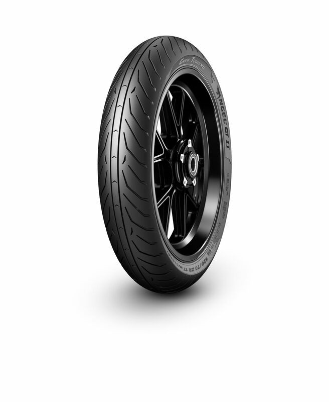 Pneu Pirelli Angel GT 2 de taille 120/70 ZR17 idéal pour voyager à moto