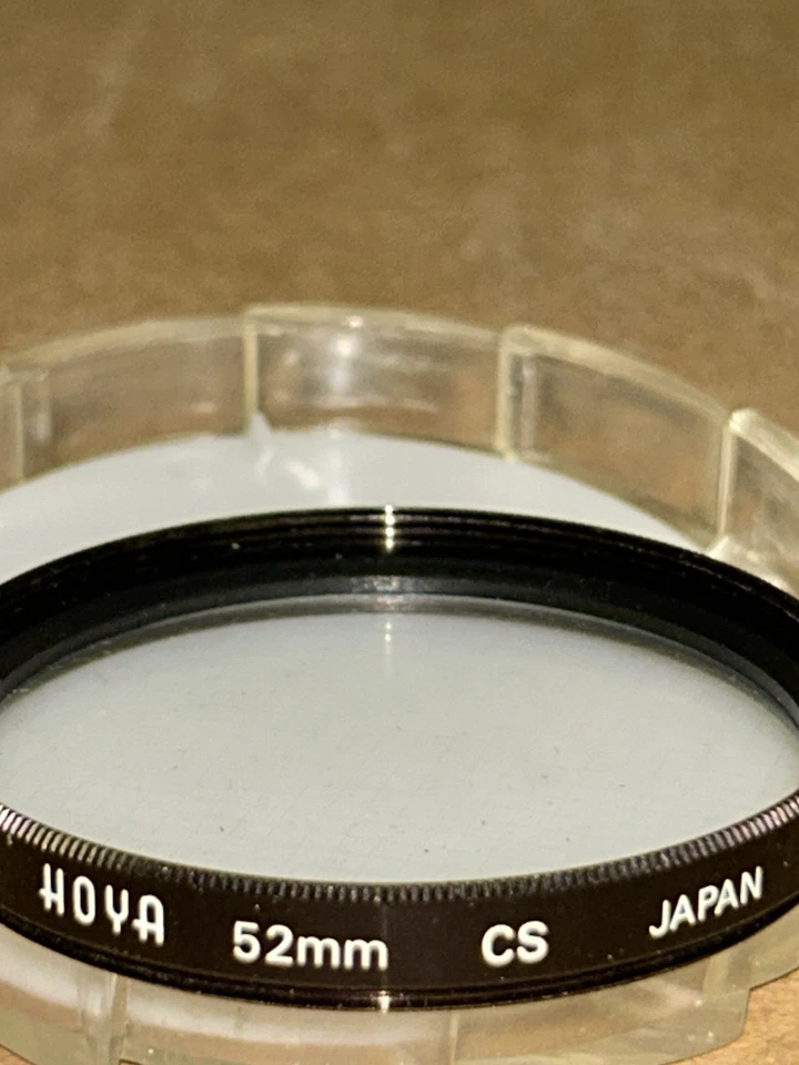 Hoya 52mm Film Camera Filter CS Japan In Original Case W/ Factor Guide - Image 3 of 4