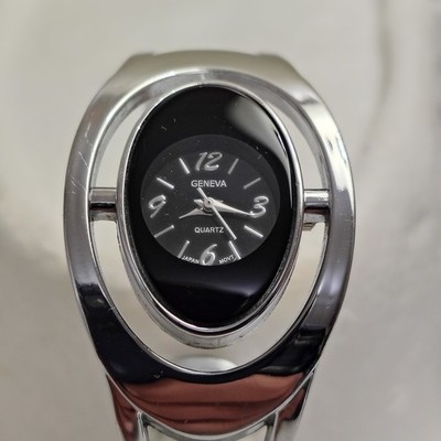Geneva Platinum Women's Watch Stainless Steel Black dial modern look quality