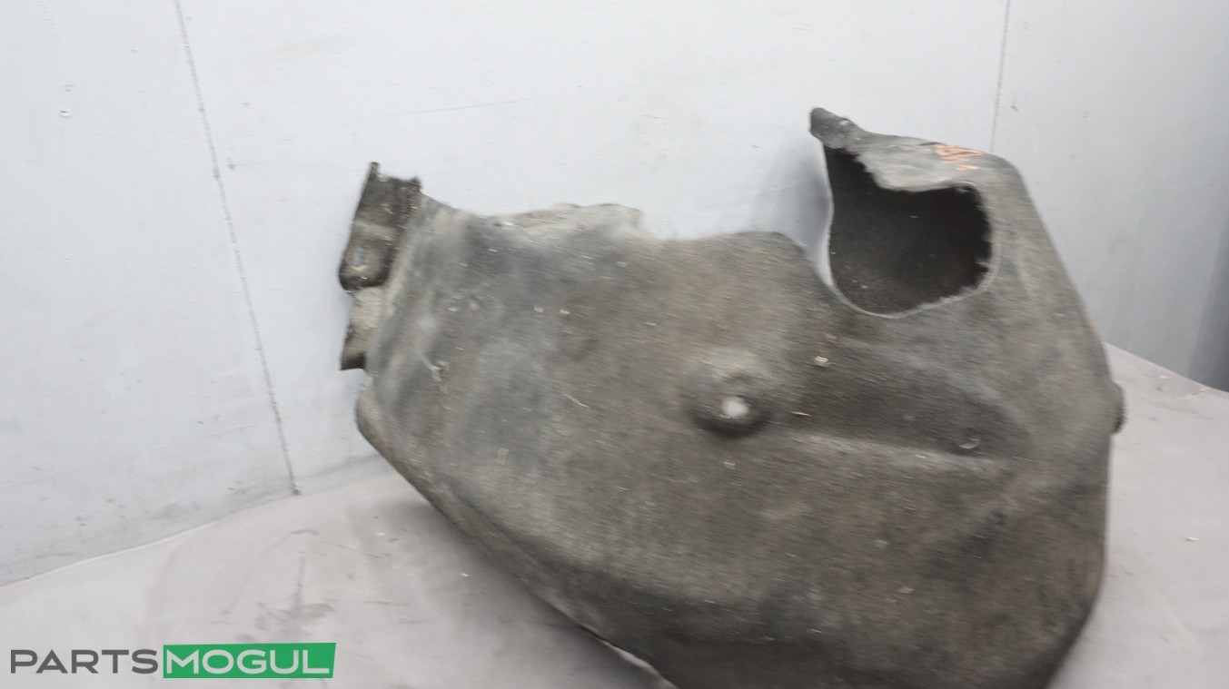 03-12 Maserati Quattroporte Front Left Side Splash Shield Fender Liner Guard OEM