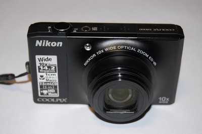 Nikon Coolpix S8000 Digitalkamera 14,2 Megapixel , 10-fach Zoom