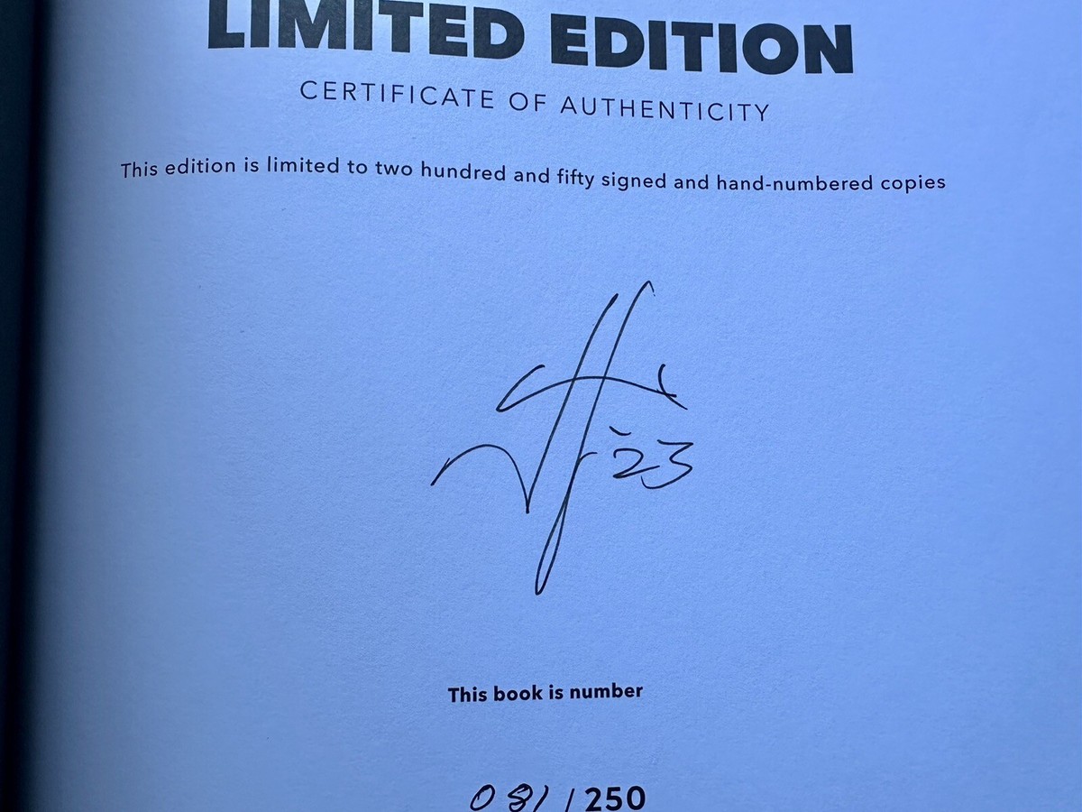 Metallica James Hetfield Messengers SIGNED DELUXE Edition Book