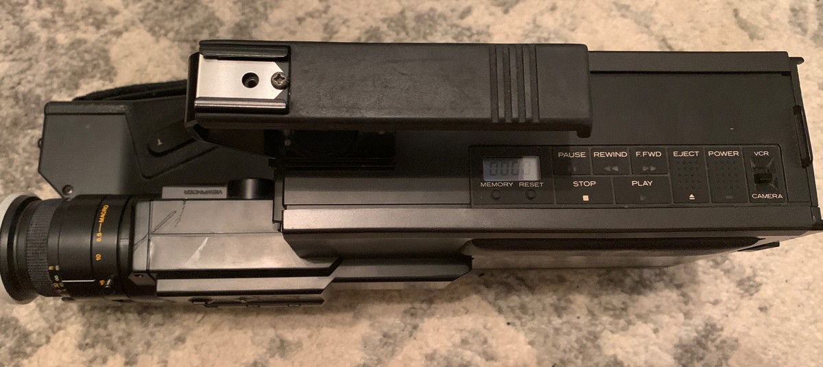 Mitsubishi DiaCam Video Camera Great Condition Untested Powers On